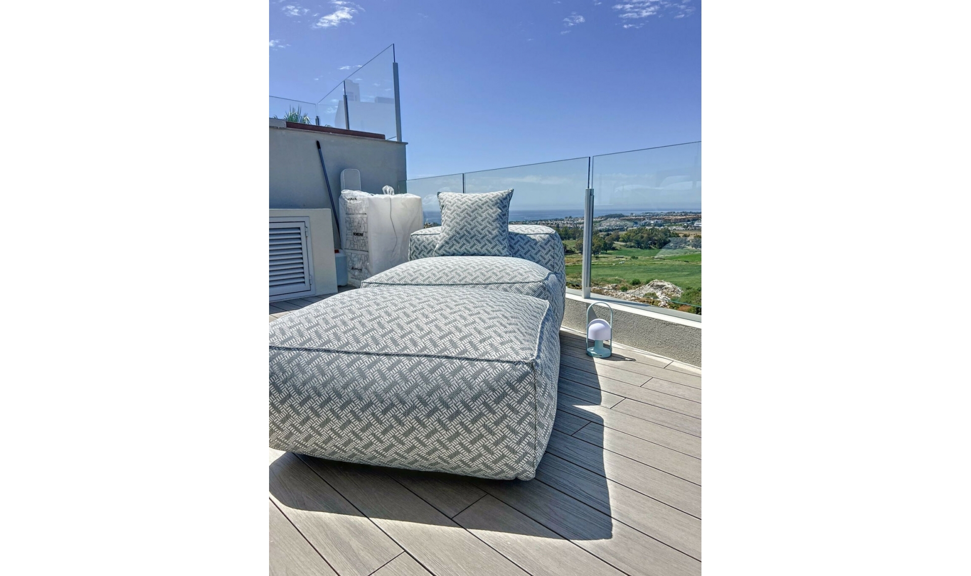 Resale - House -
Nueva Andalucía