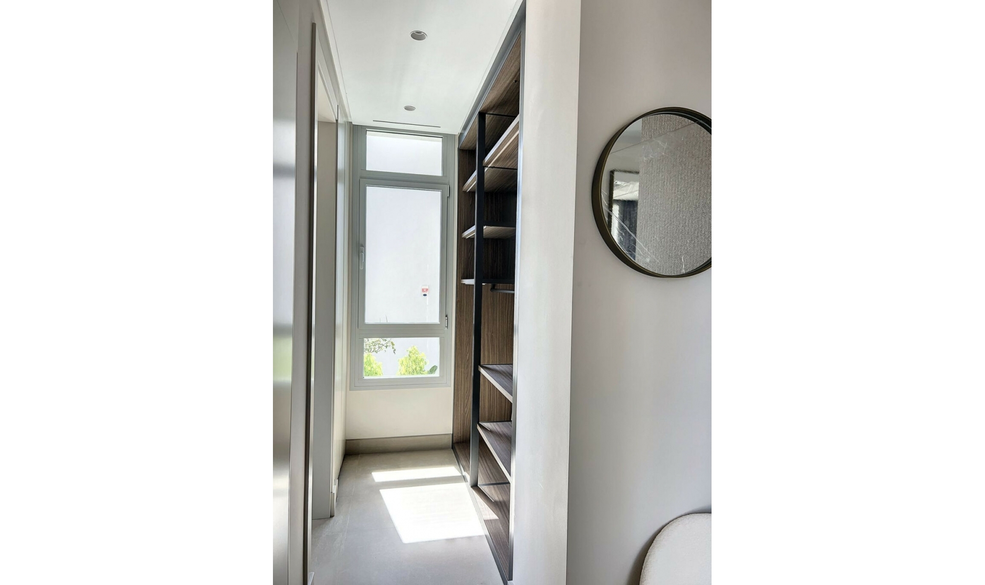 Resale - House -
Nueva Andalucía