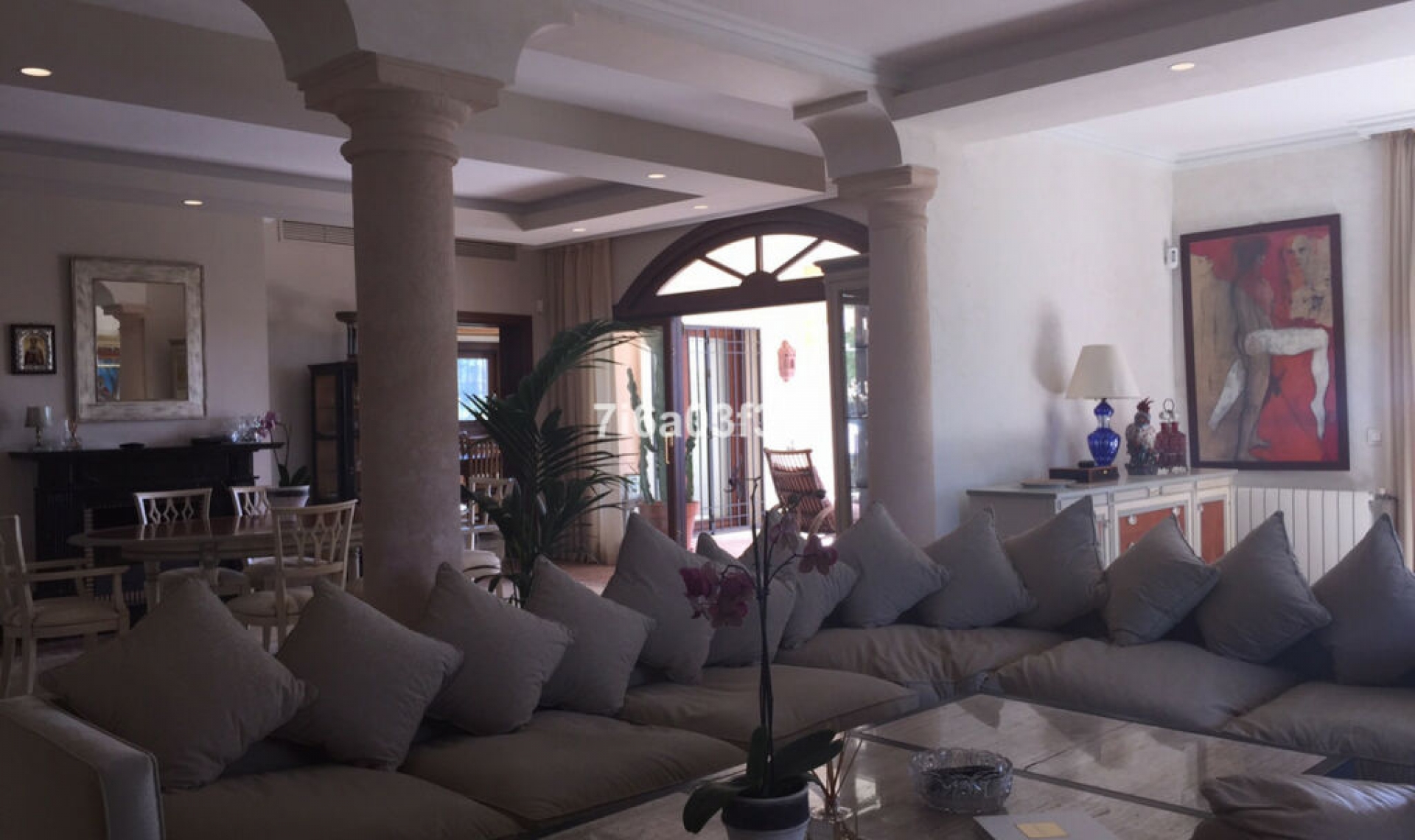 Resale - House -
Nueva Andalucía