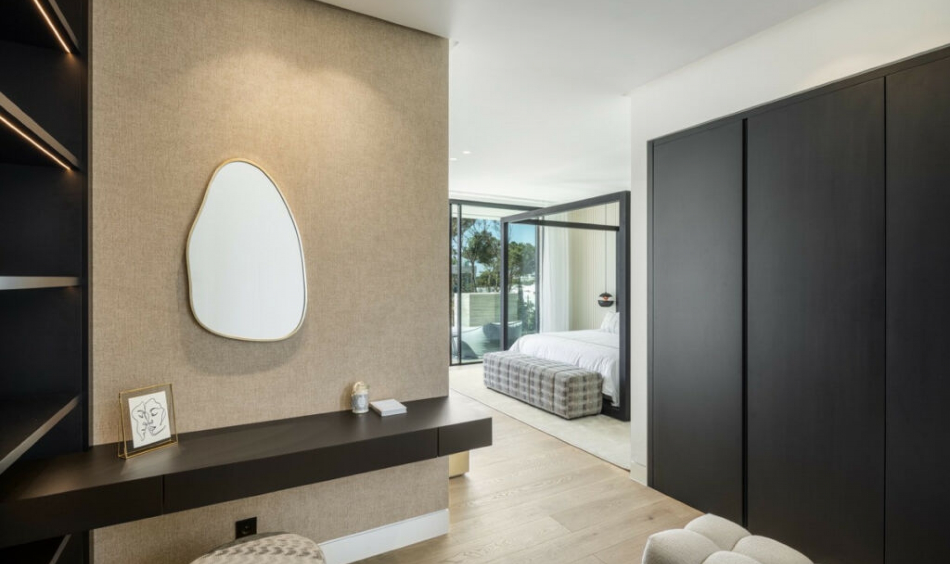 Resale - House -
Nueva Andalucía