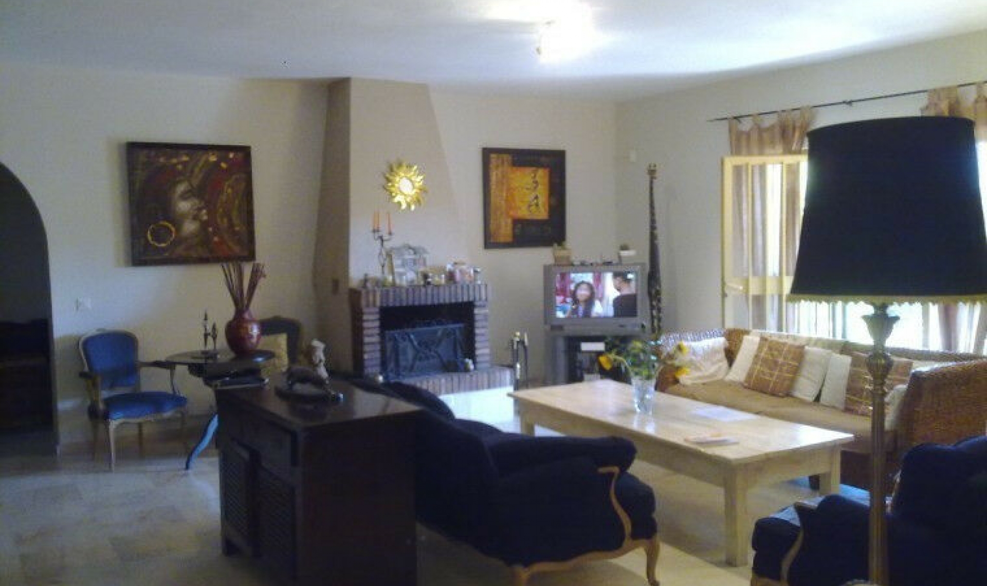 Resale - House -
Nueva Andalucía