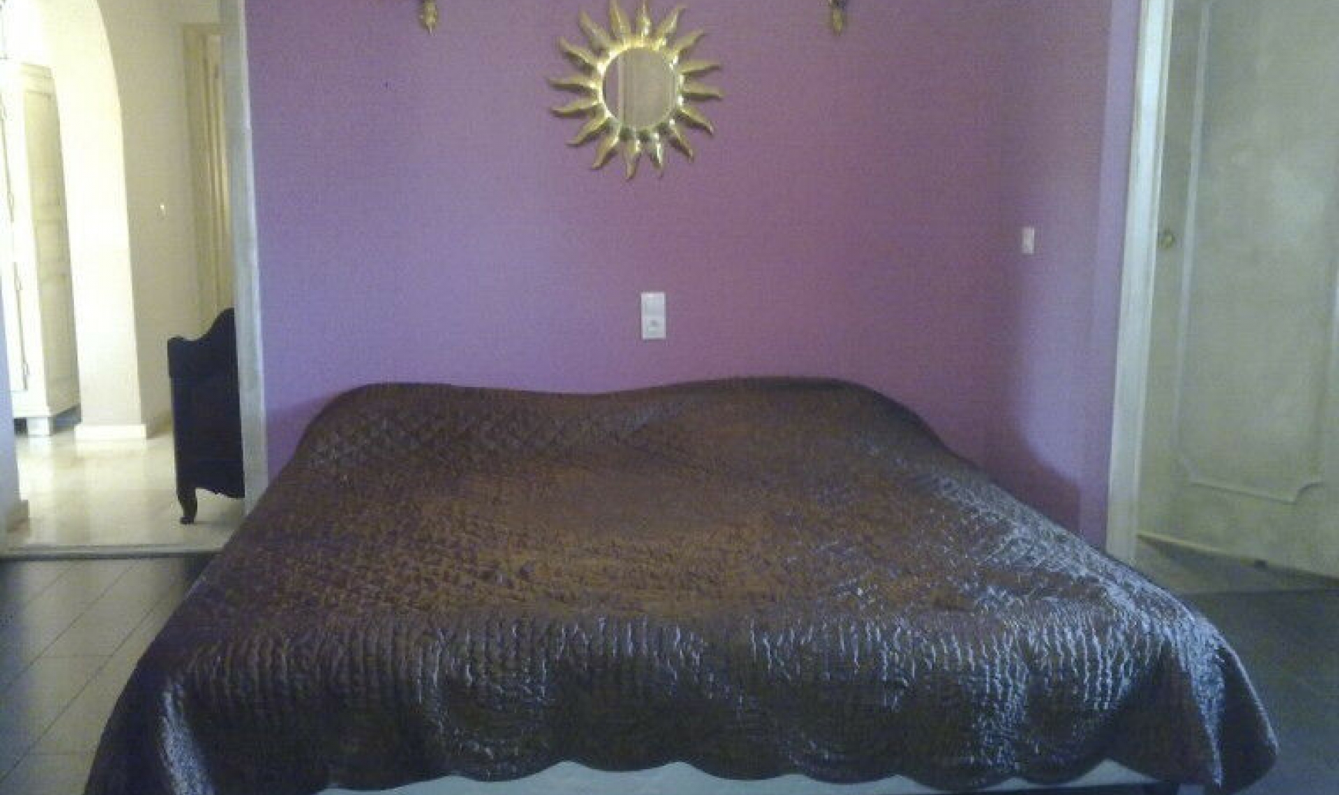 Resale - House -
Nueva Andalucía