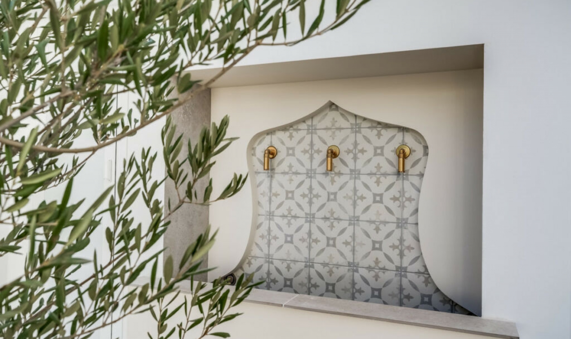 Resale - House -
Nueva Andalucía