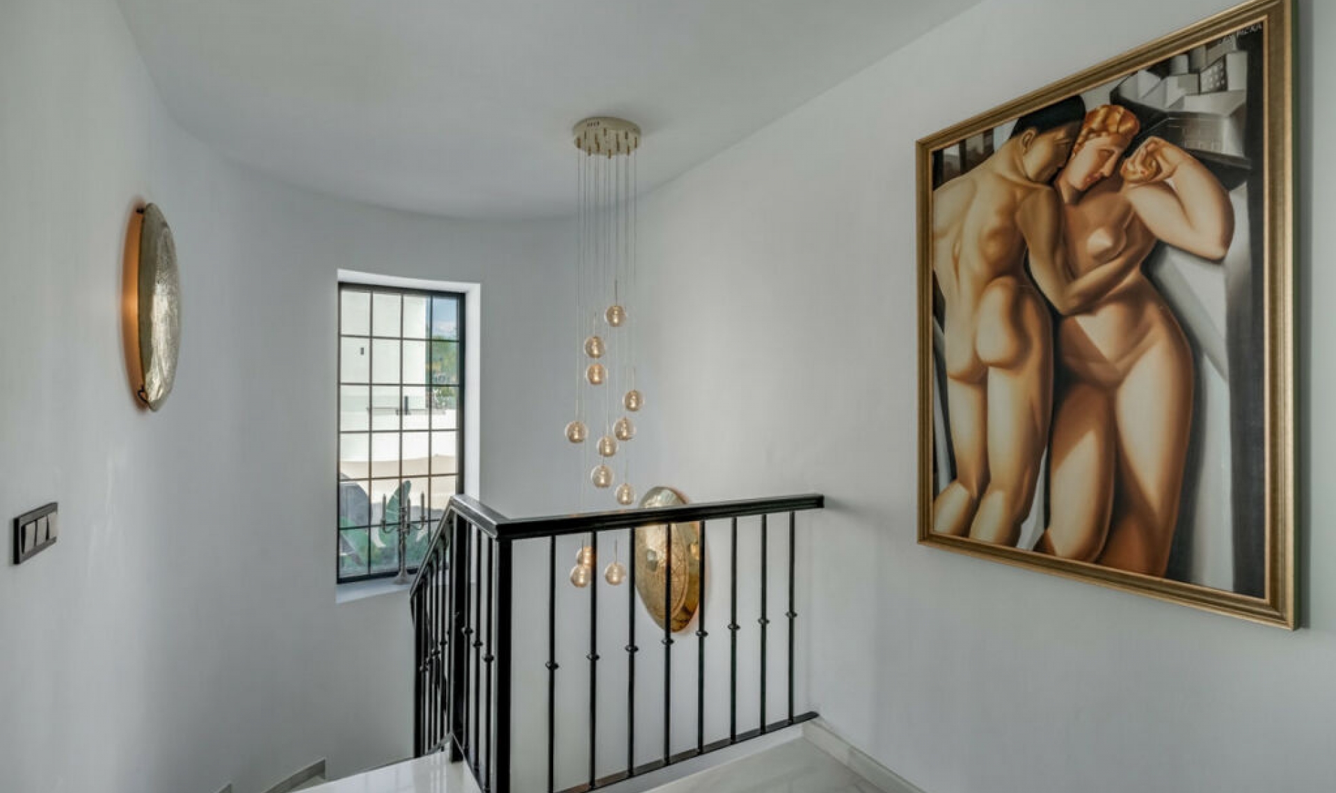 Resale - House -
Nueva Andalucía