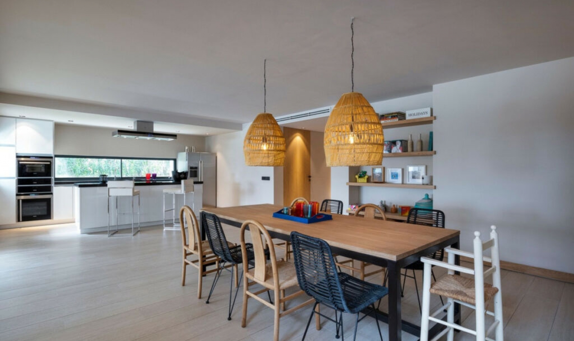 Resale - House -
Nueva Andalucía