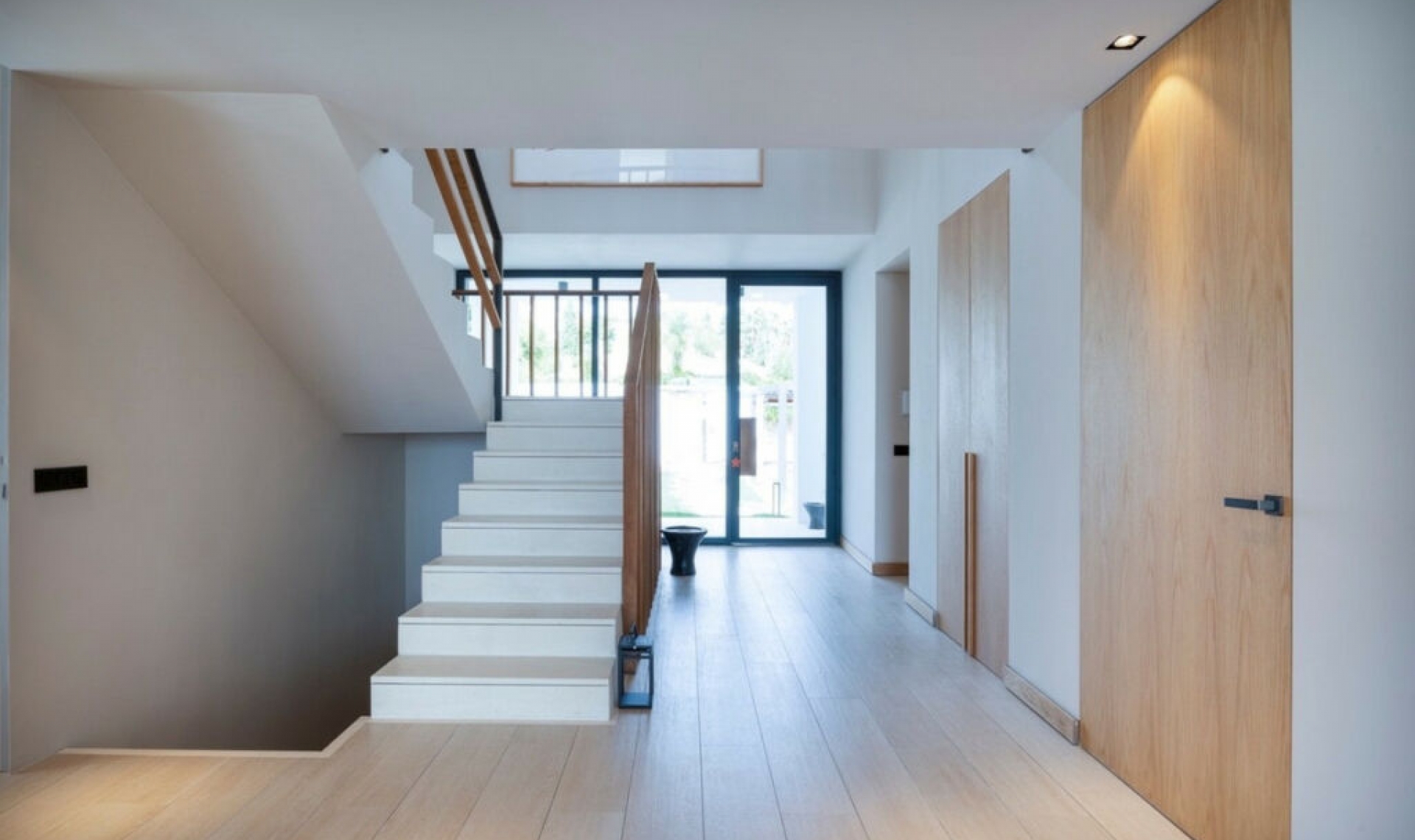 Resale - House -
Nueva Andalucía