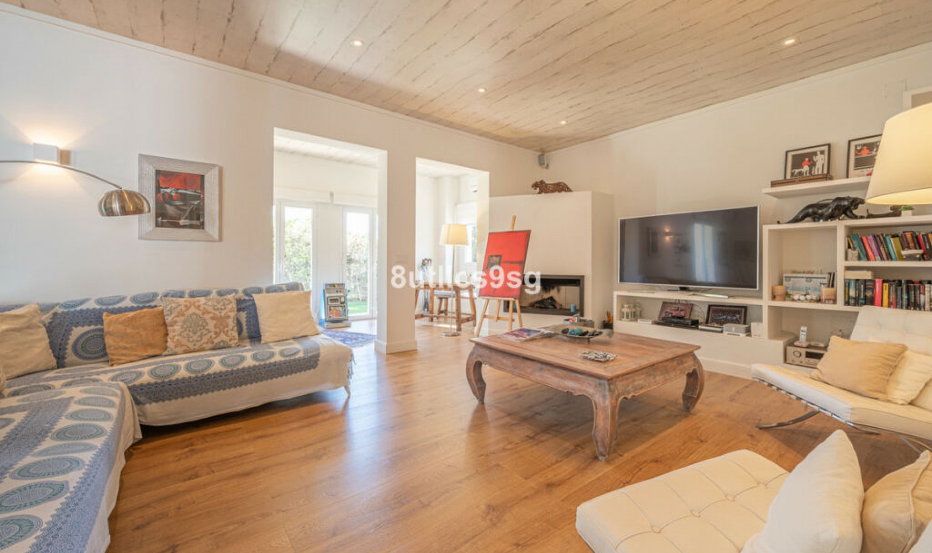 Resale - House -
Nueva Andalucía