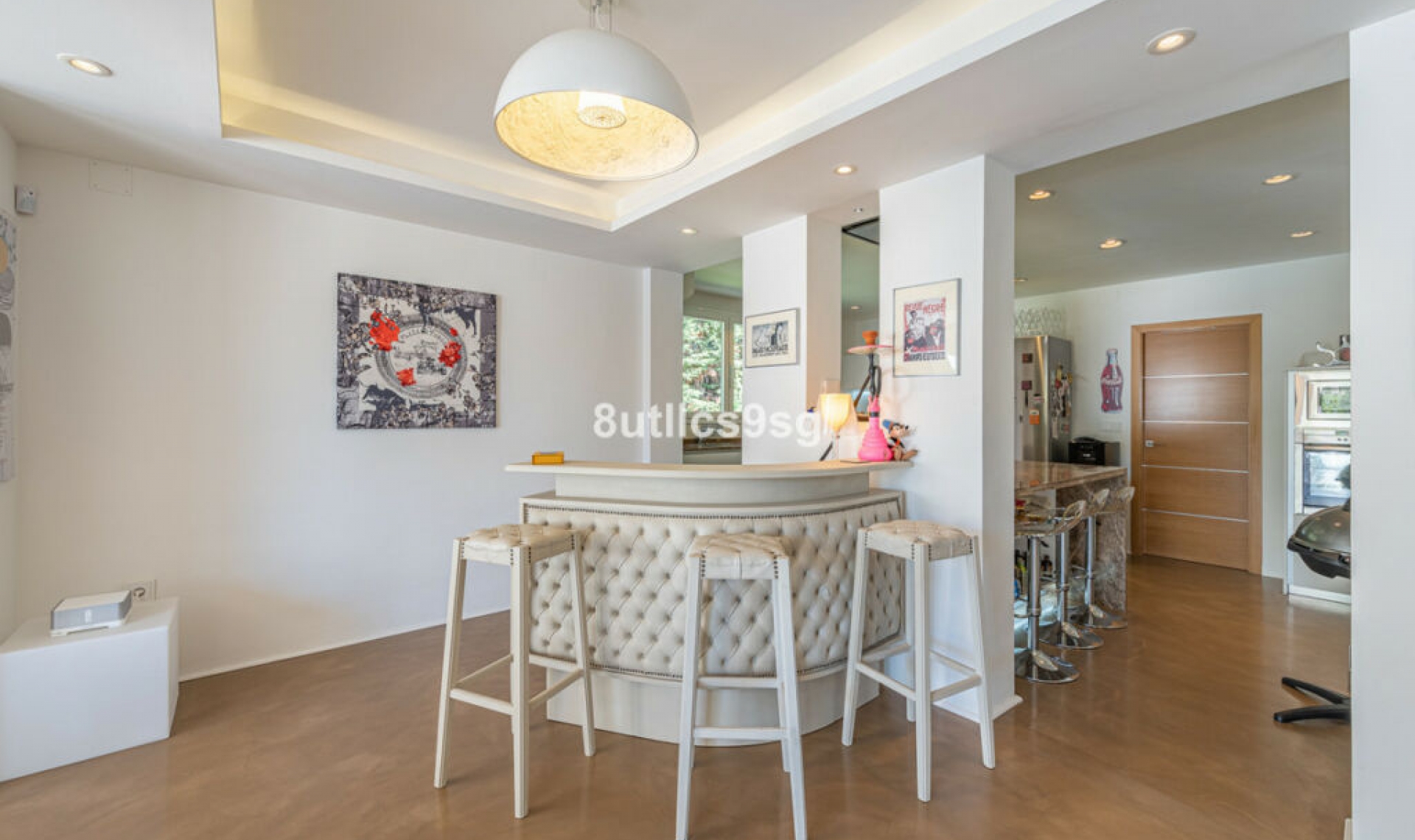 Resale - House -
Nueva Andalucía