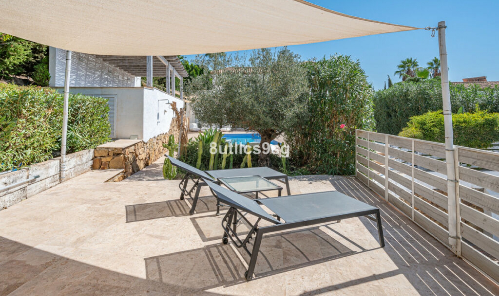 Resale - House -
Nueva Andalucía