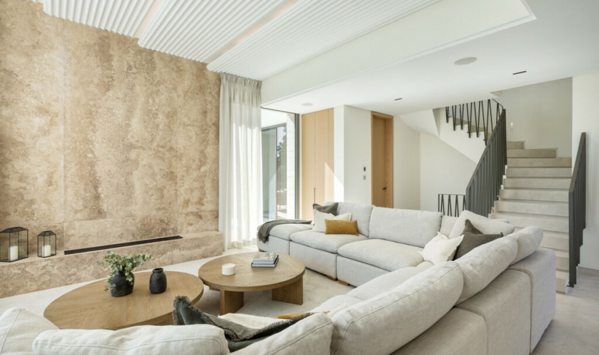 Resale - House -
Nueva Andalucía
