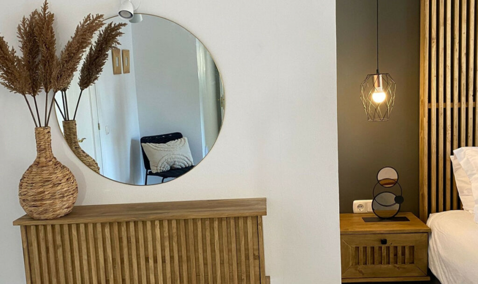 Resale - House -
Nueva Andalucía