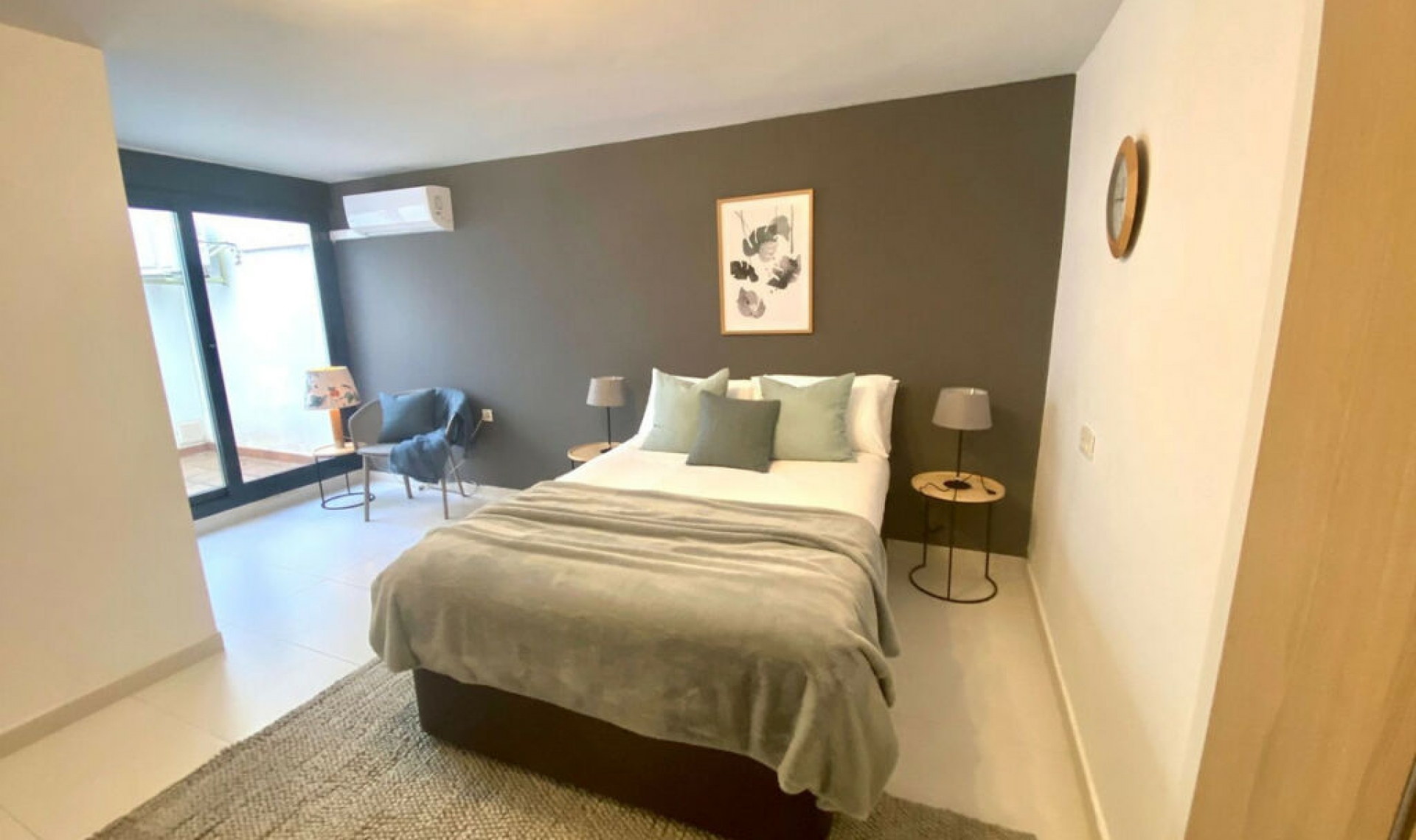 Resale - House -
Nueva Andalucía