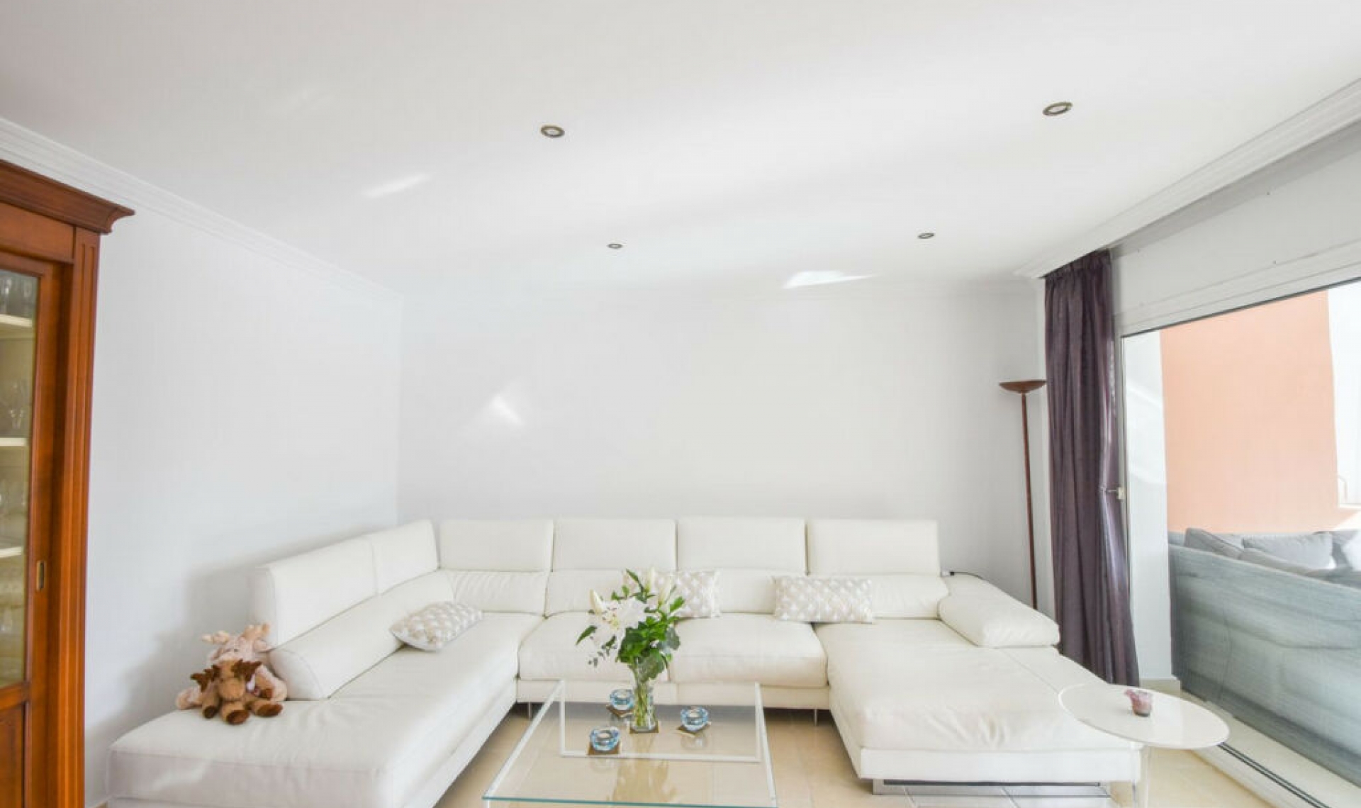 Resale - House -
Nueva Andalucía