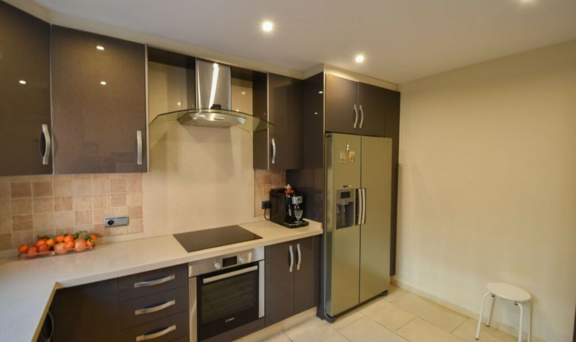 Resale - House -
Nueva Andalucía