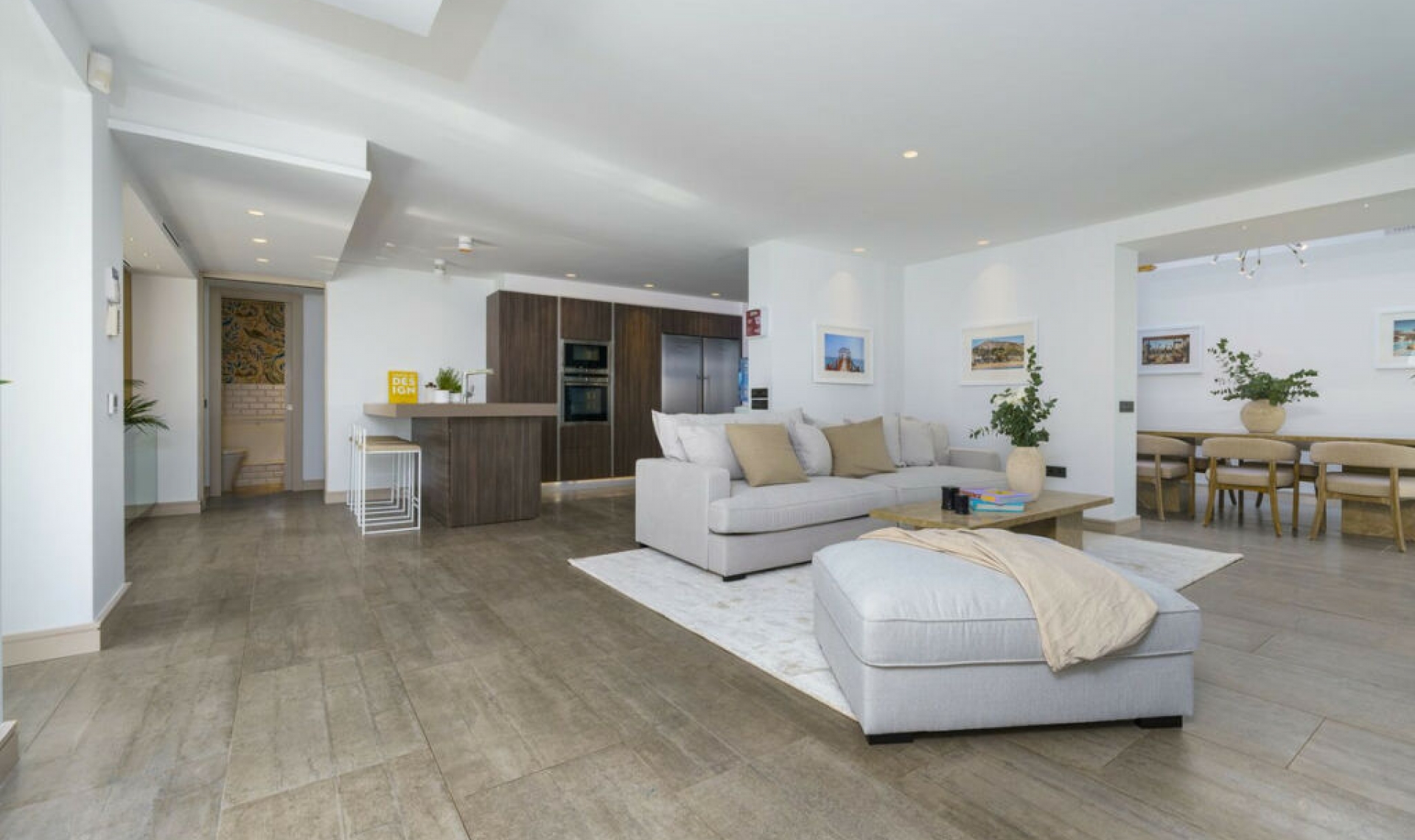 Resale - House -
Nueva Andalucía