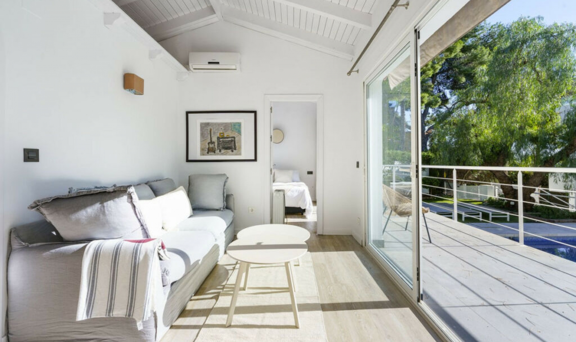 Resale - House -
Nueva Andalucía