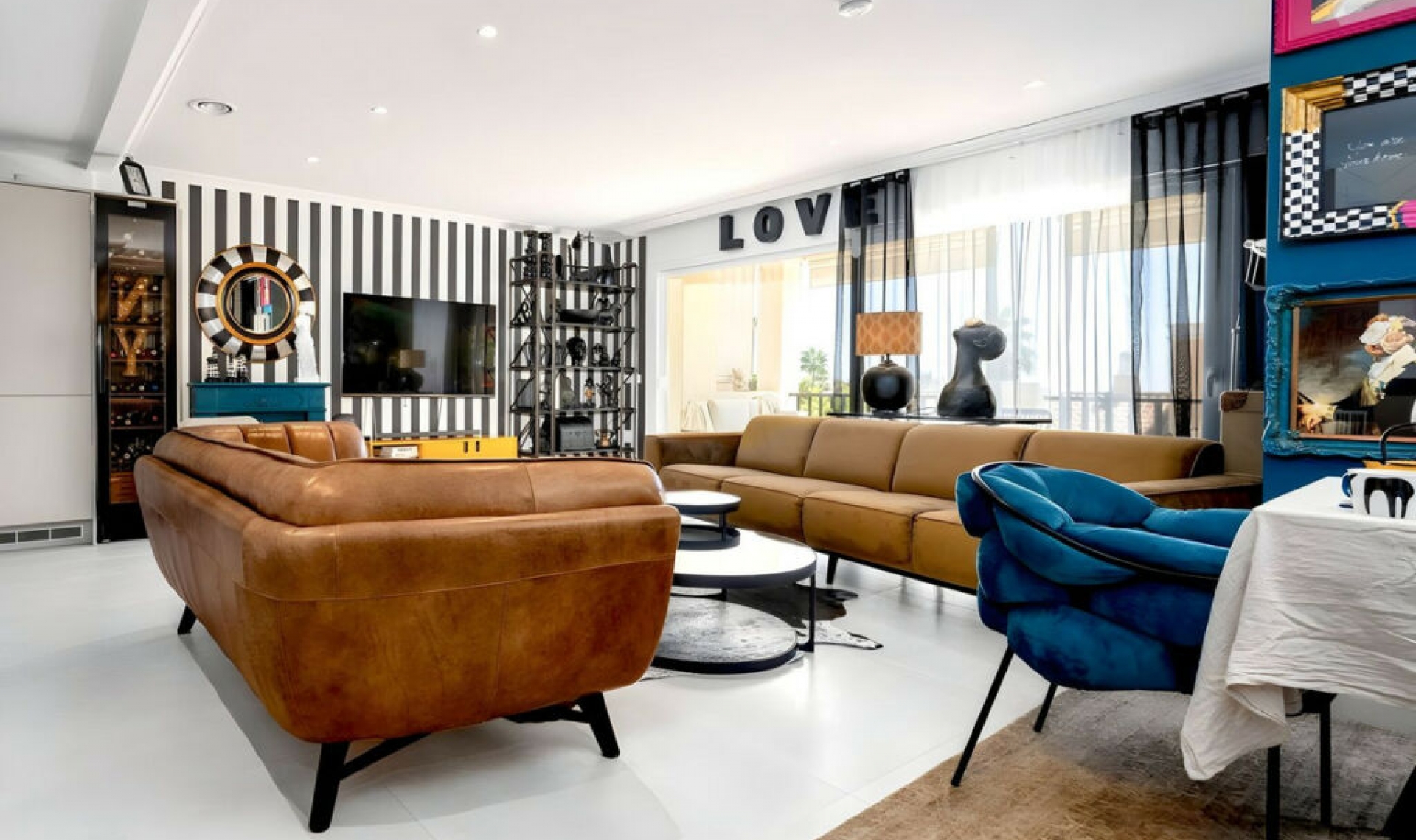 Resale - House -
Nueva Andalucía