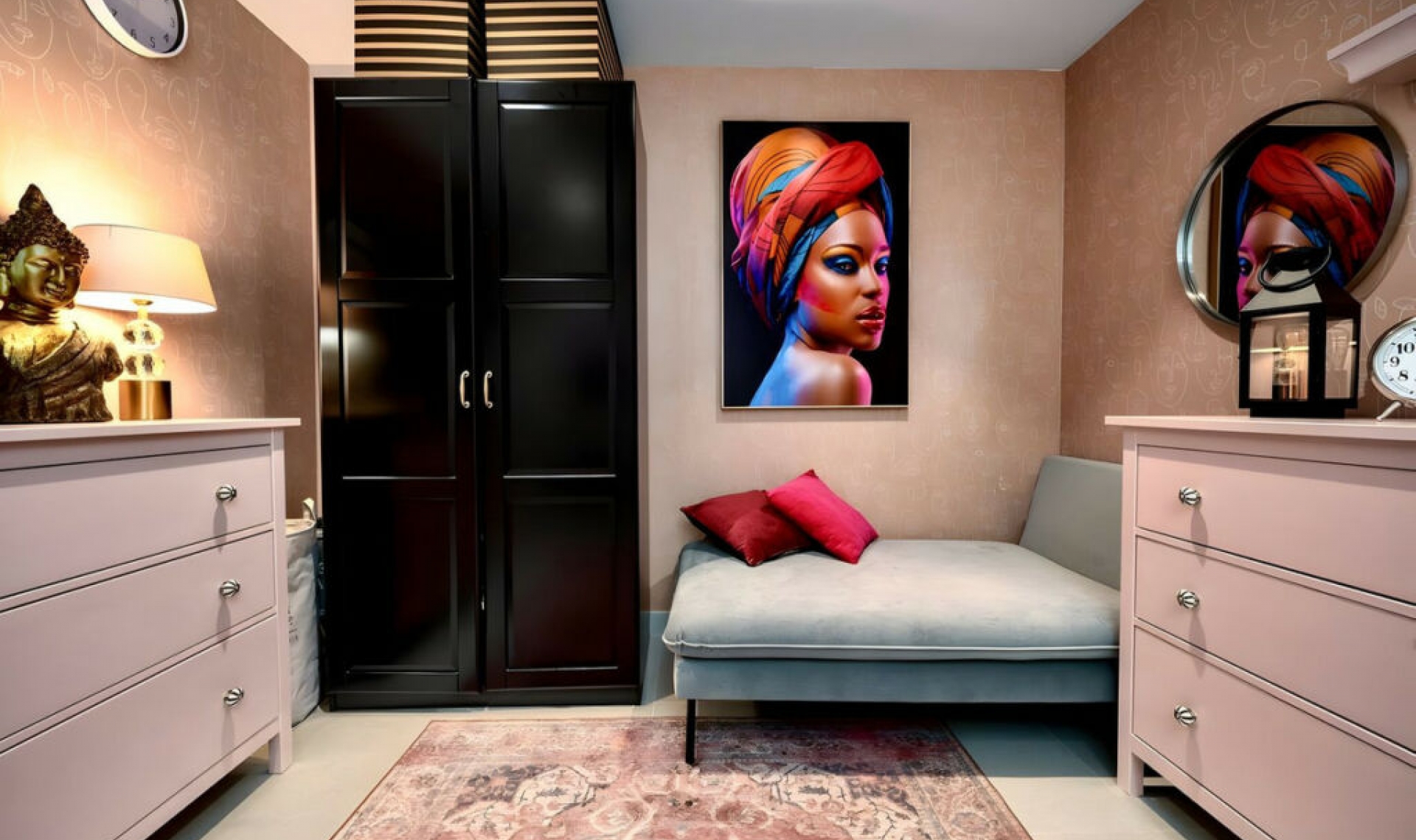 Resale - House -
Nueva Andalucía