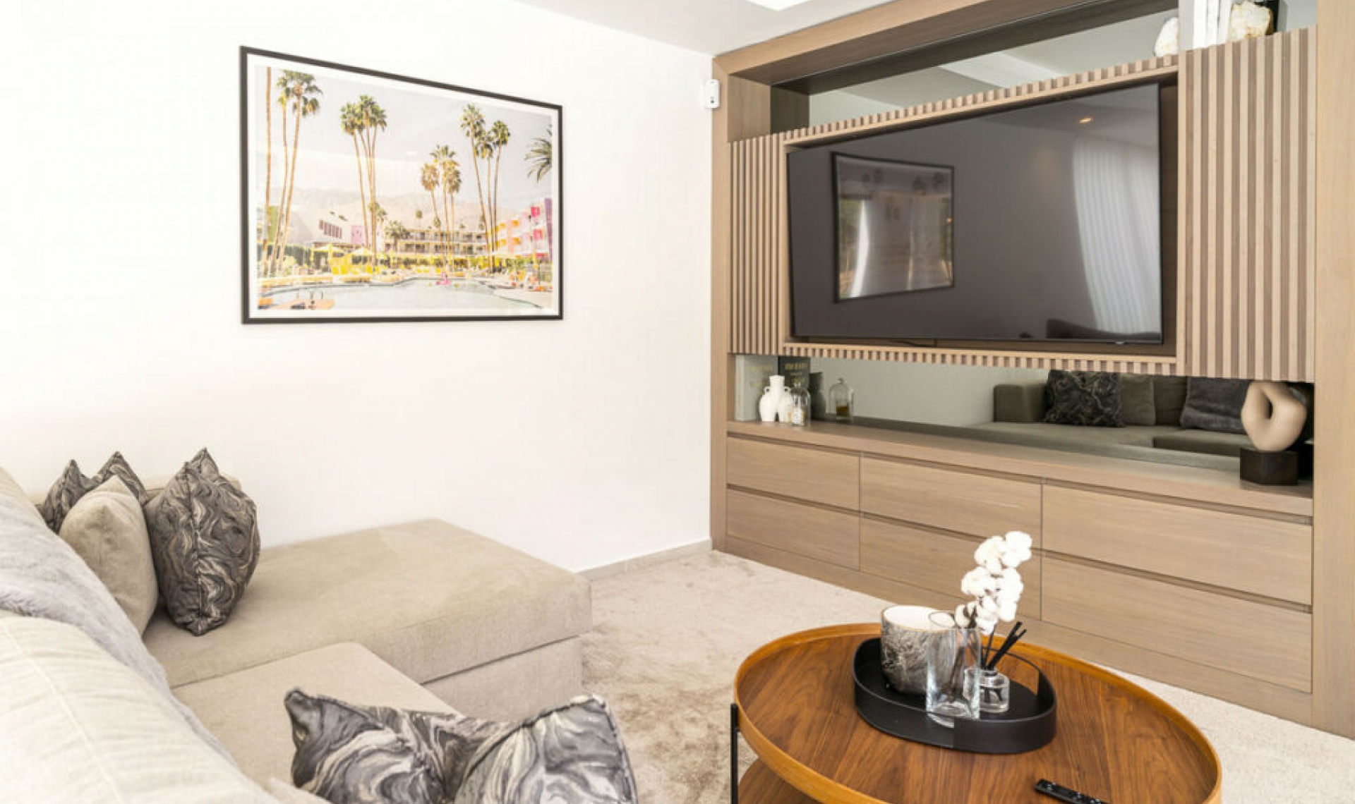 Resale - House -
Nueva Andalucía