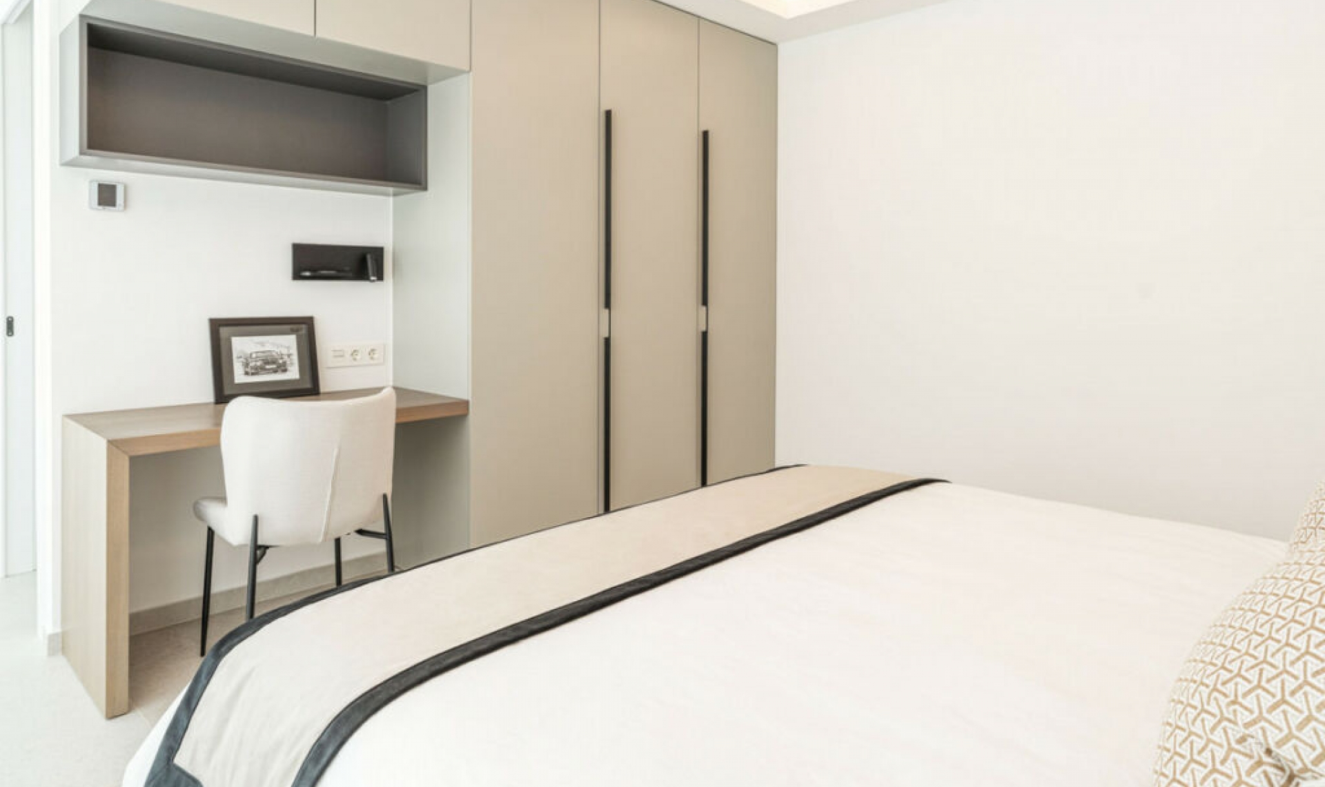 Resale - House -
Nueva Andalucía