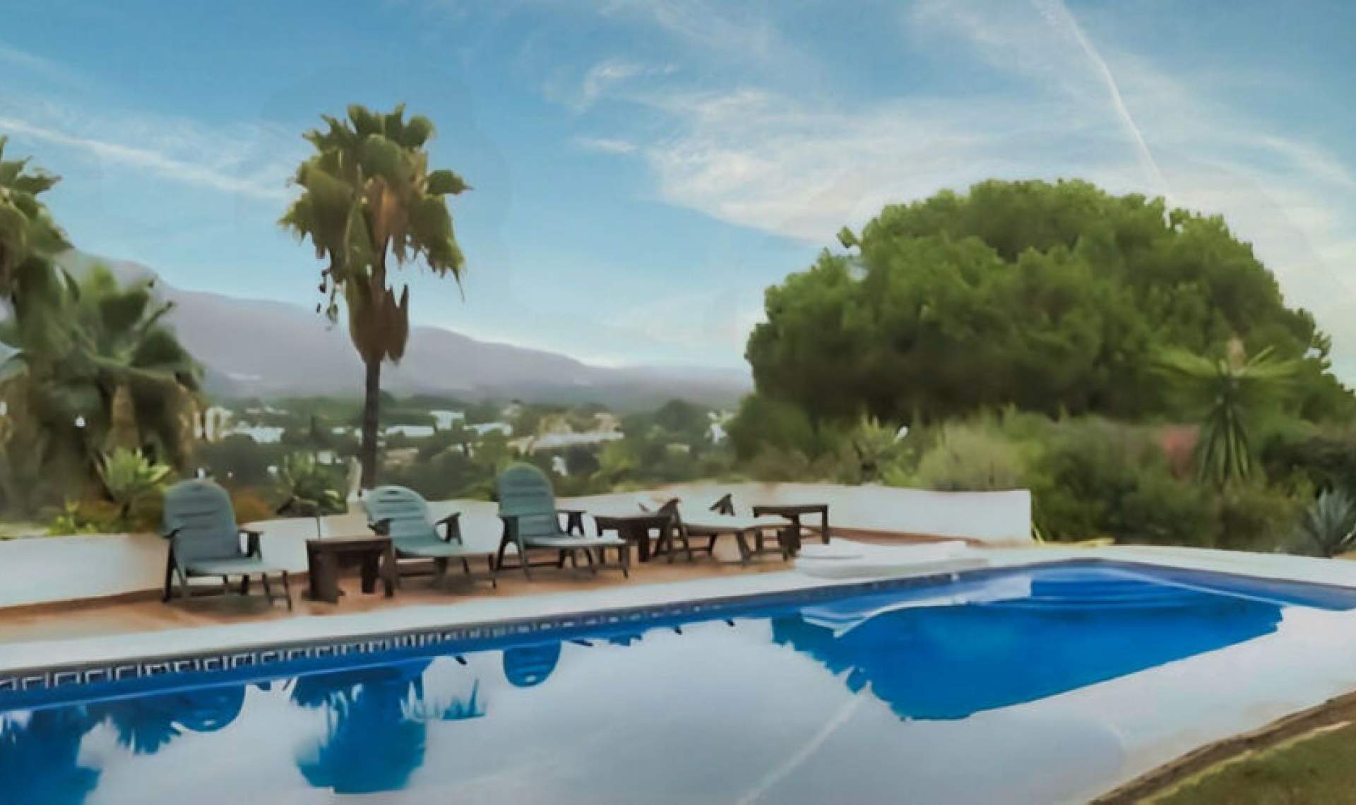 Resale - House -
Nueva Andalucía