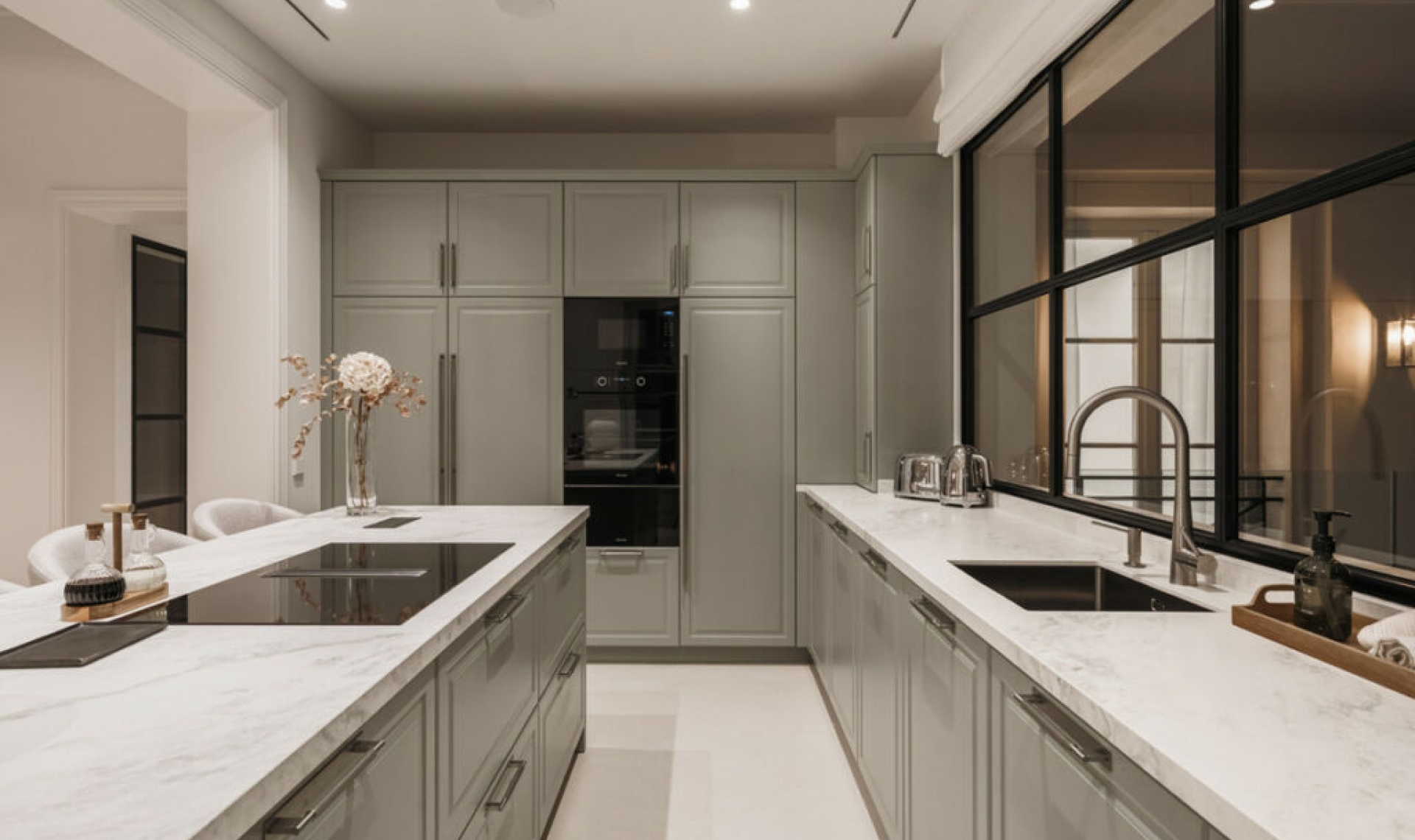 Resale - House -
Nueva Andalucía