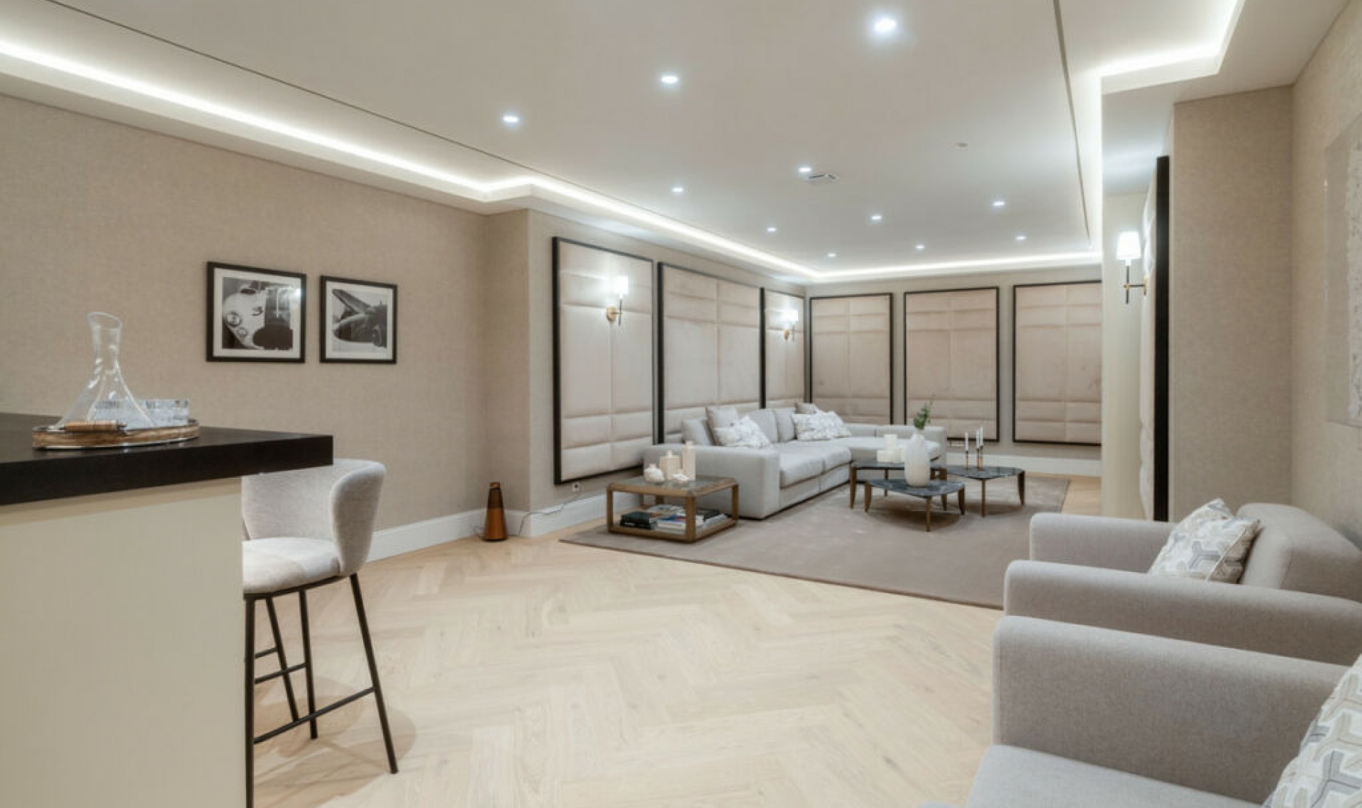 Resale - House -
Nueva Andalucía