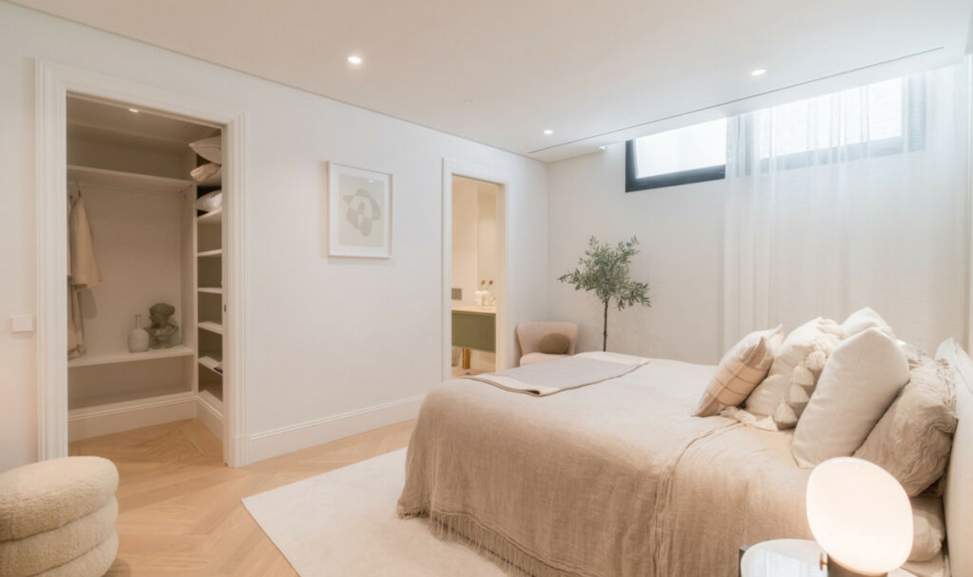 Resale - House -
Nueva Andalucía