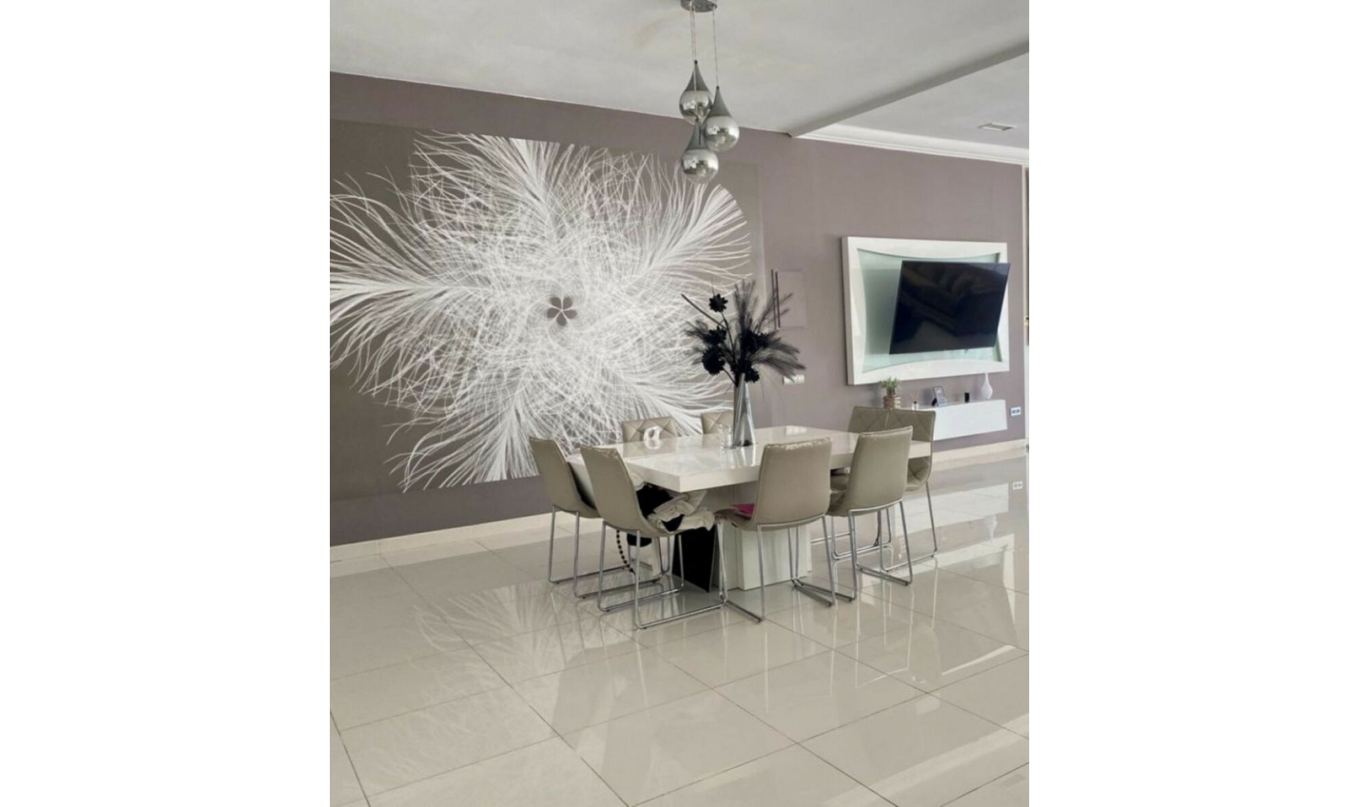 Resale - House -
Nueva Andalucía