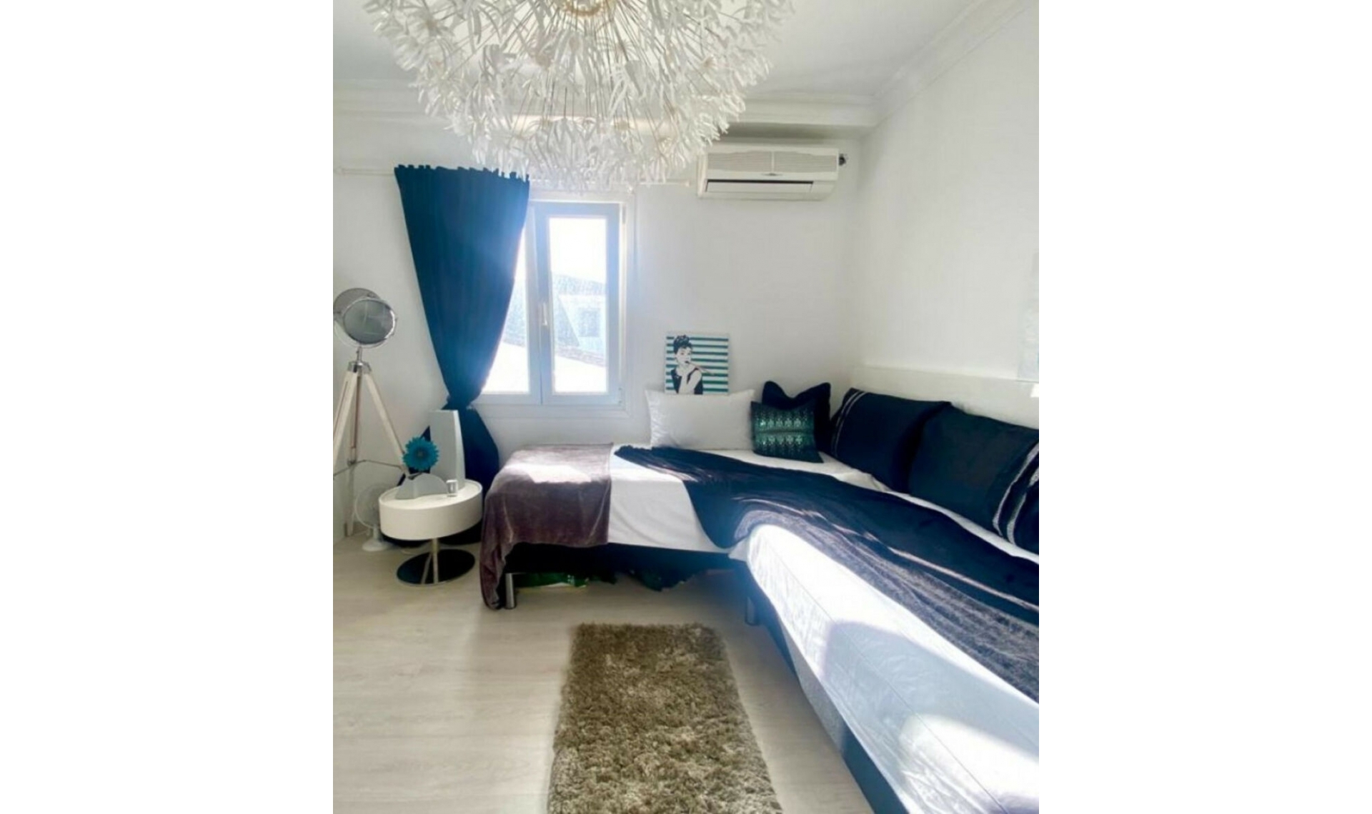 Resale - House -
Nueva Andalucía