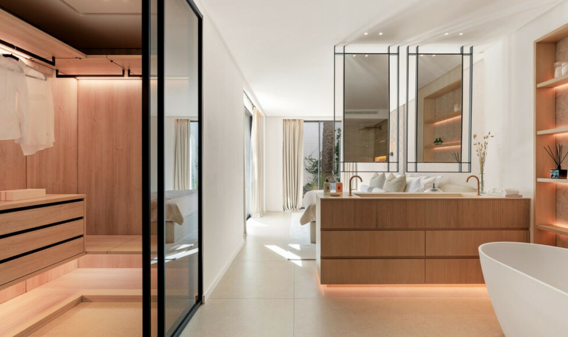 Resale - House -
Nueva Andalucía