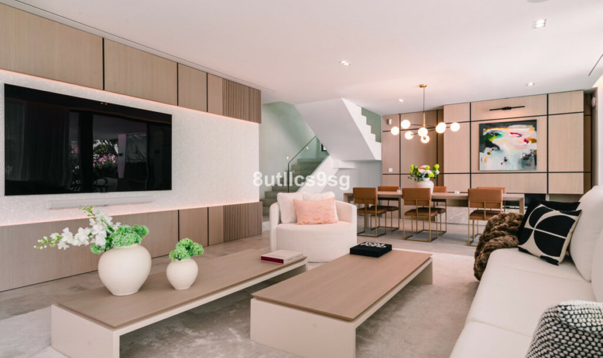 Resale - House -
Nueva Andalucía