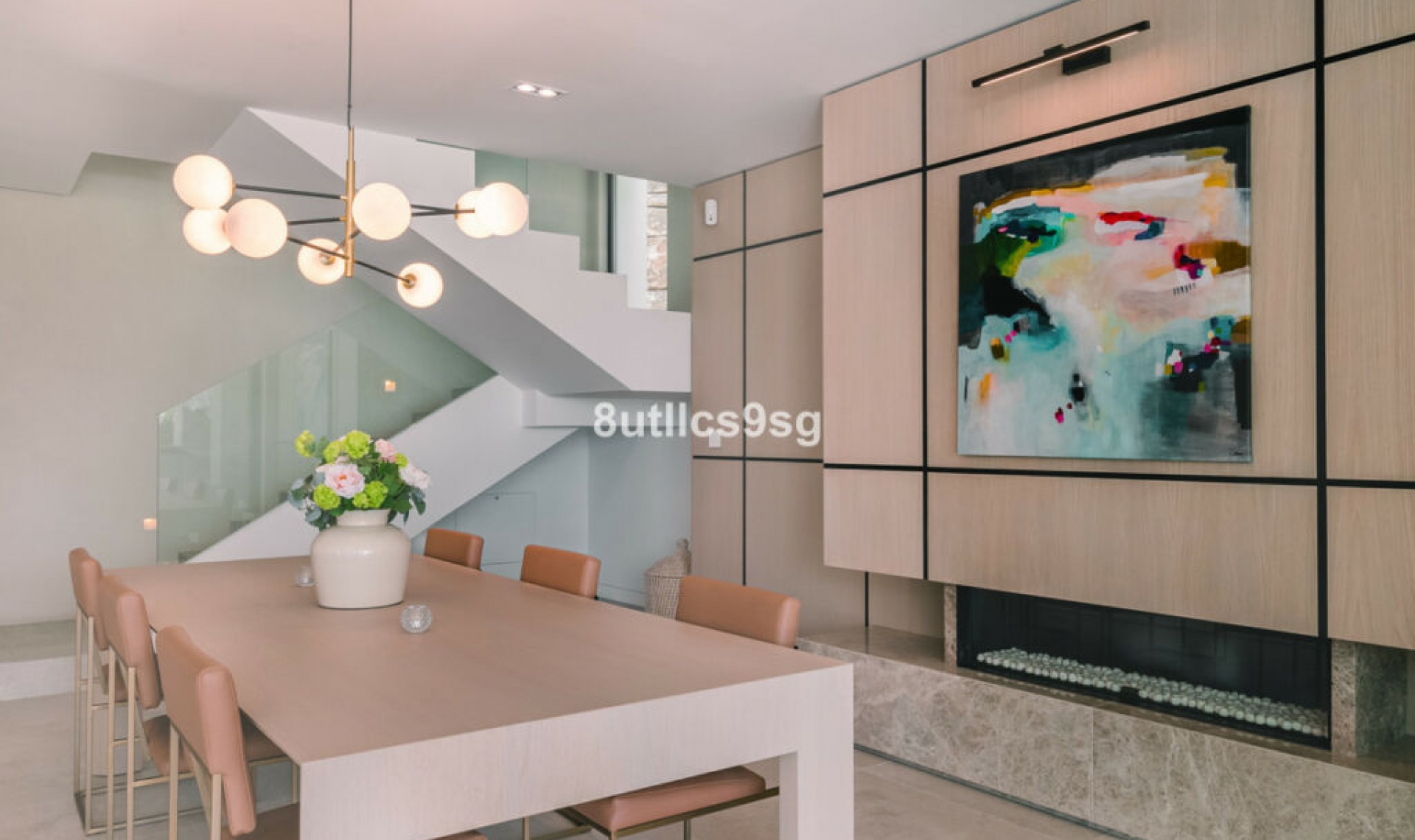 Resale - House -
Nueva Andalucía