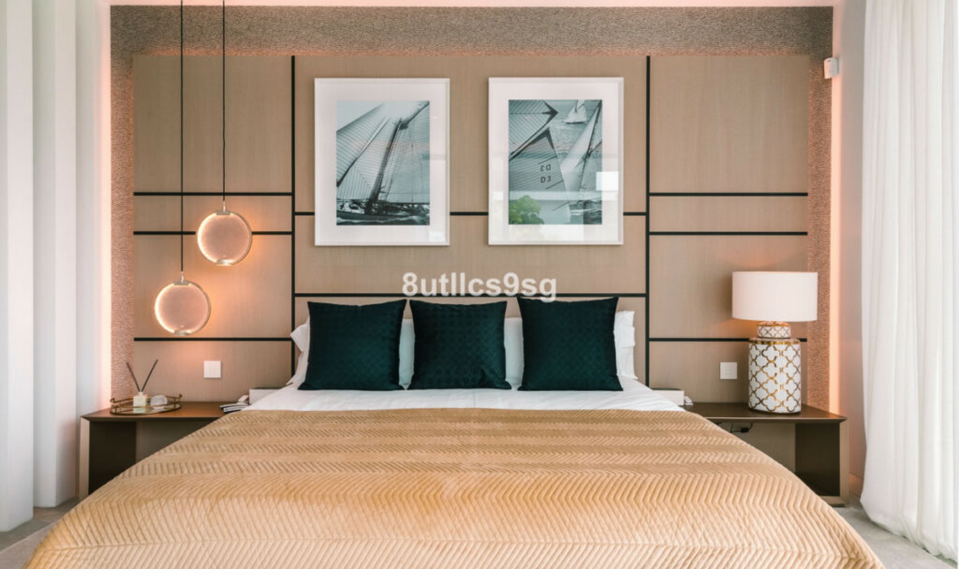 Resale - House -
Nueva Andalucía