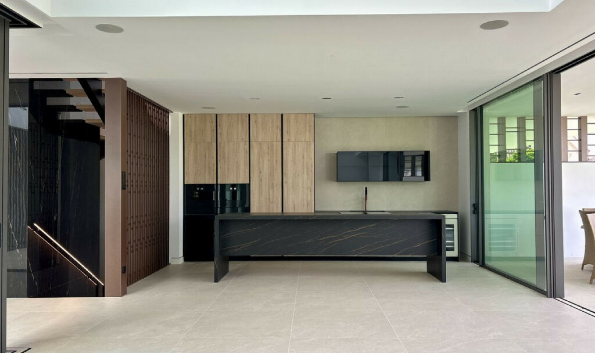 Resale - House -
Nueva Andalucía