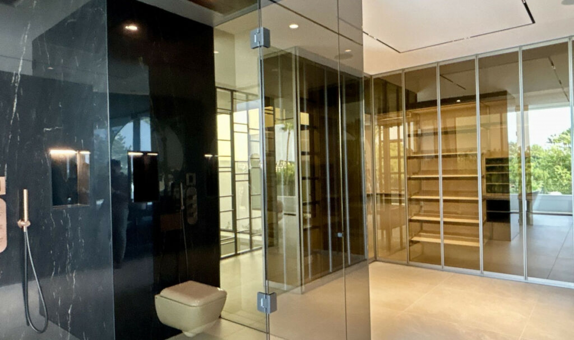 Resale - House -
Nueva Andalucía