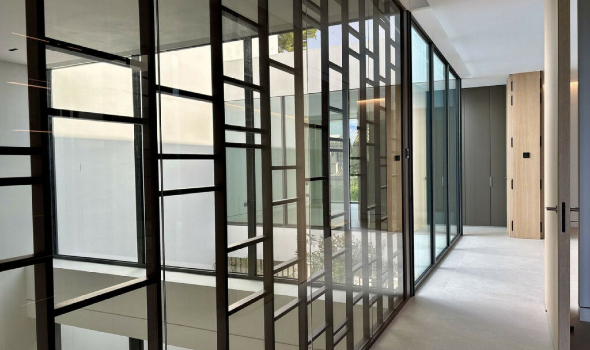 Resale - House -
Nueva Andalucía