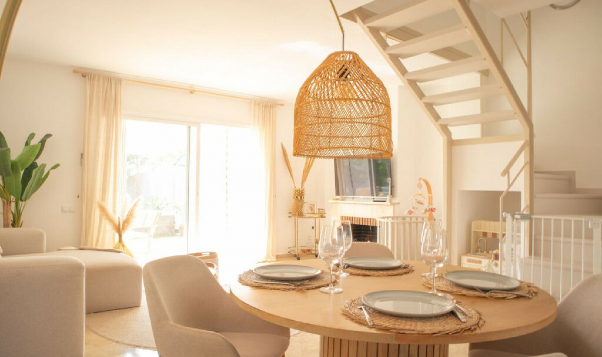Resale - House -
Nueva Andalucía