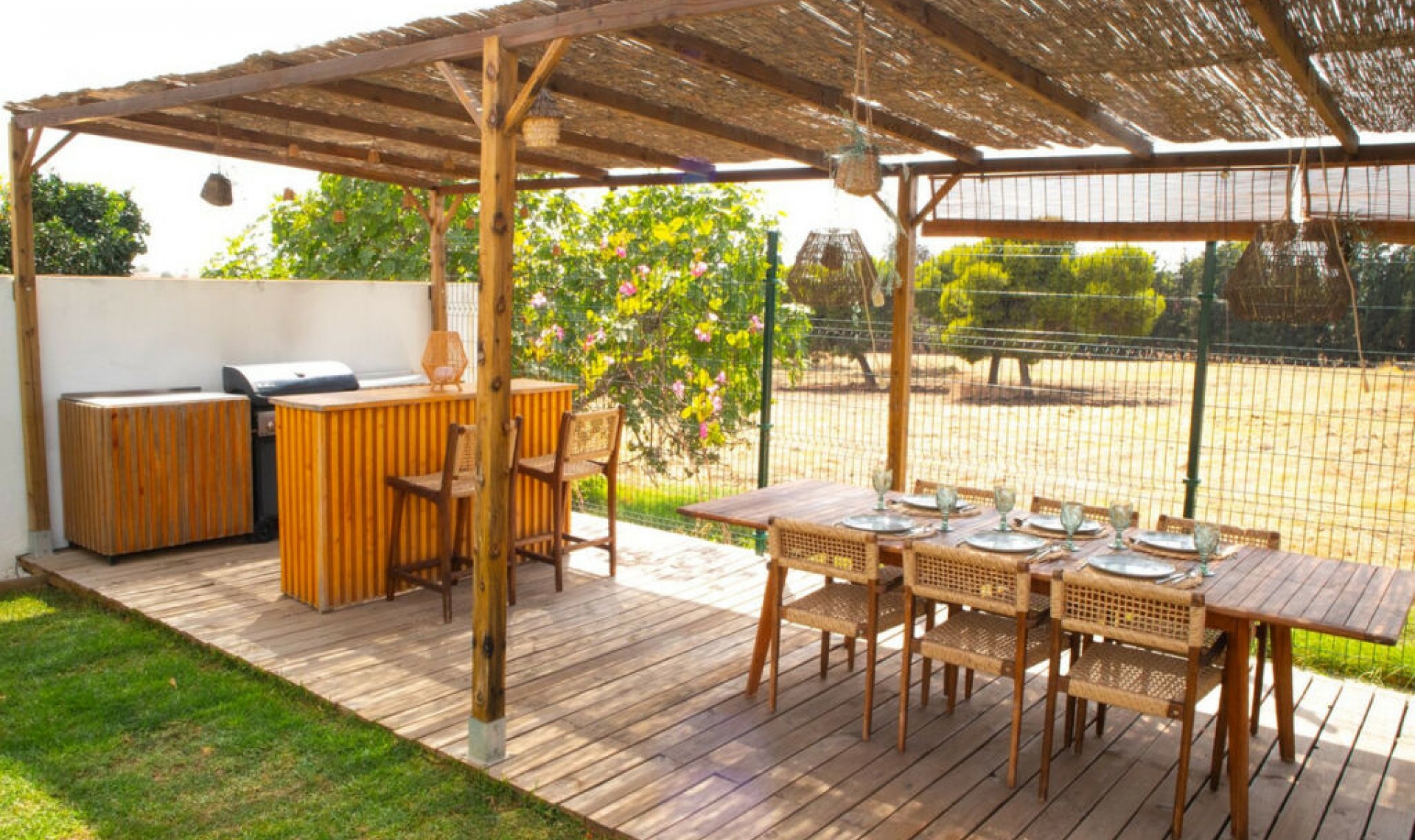 Resale - House -
Nueva Andalucía
