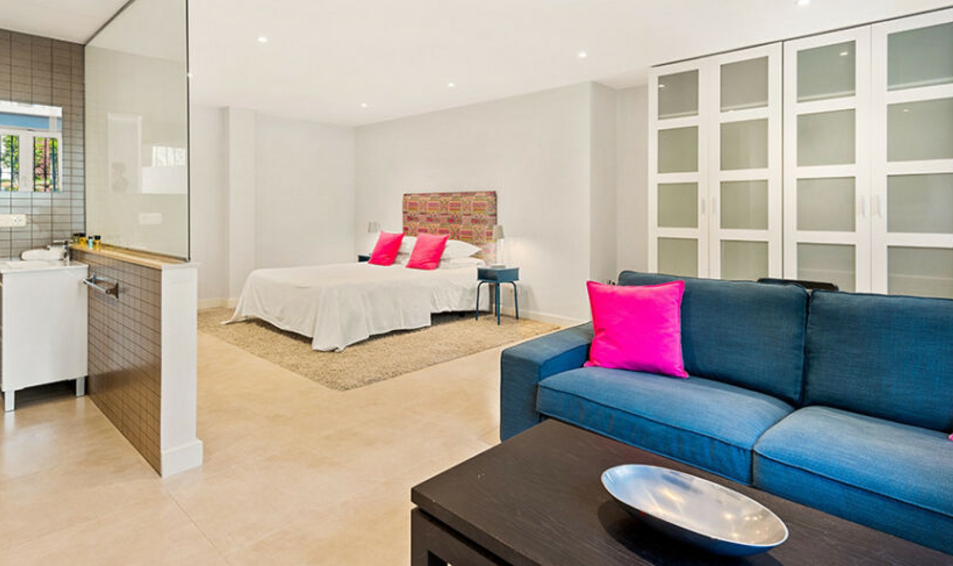 Resale - House -
Nueva Andalucía