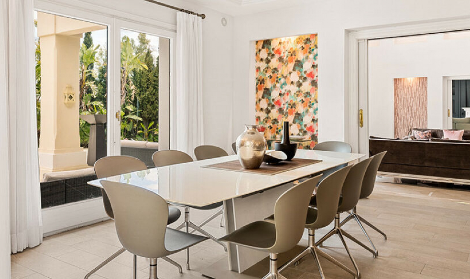 Resale - House -
Nueva Andalucía