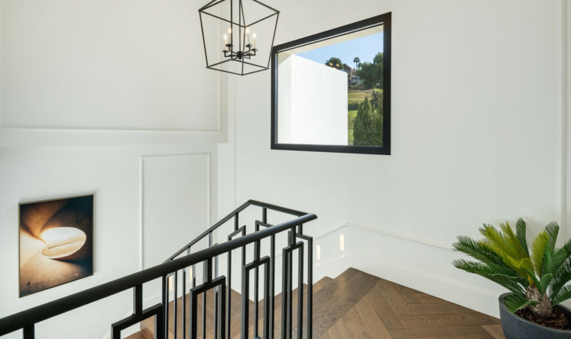 Resale - House -
Nueva Andalucía