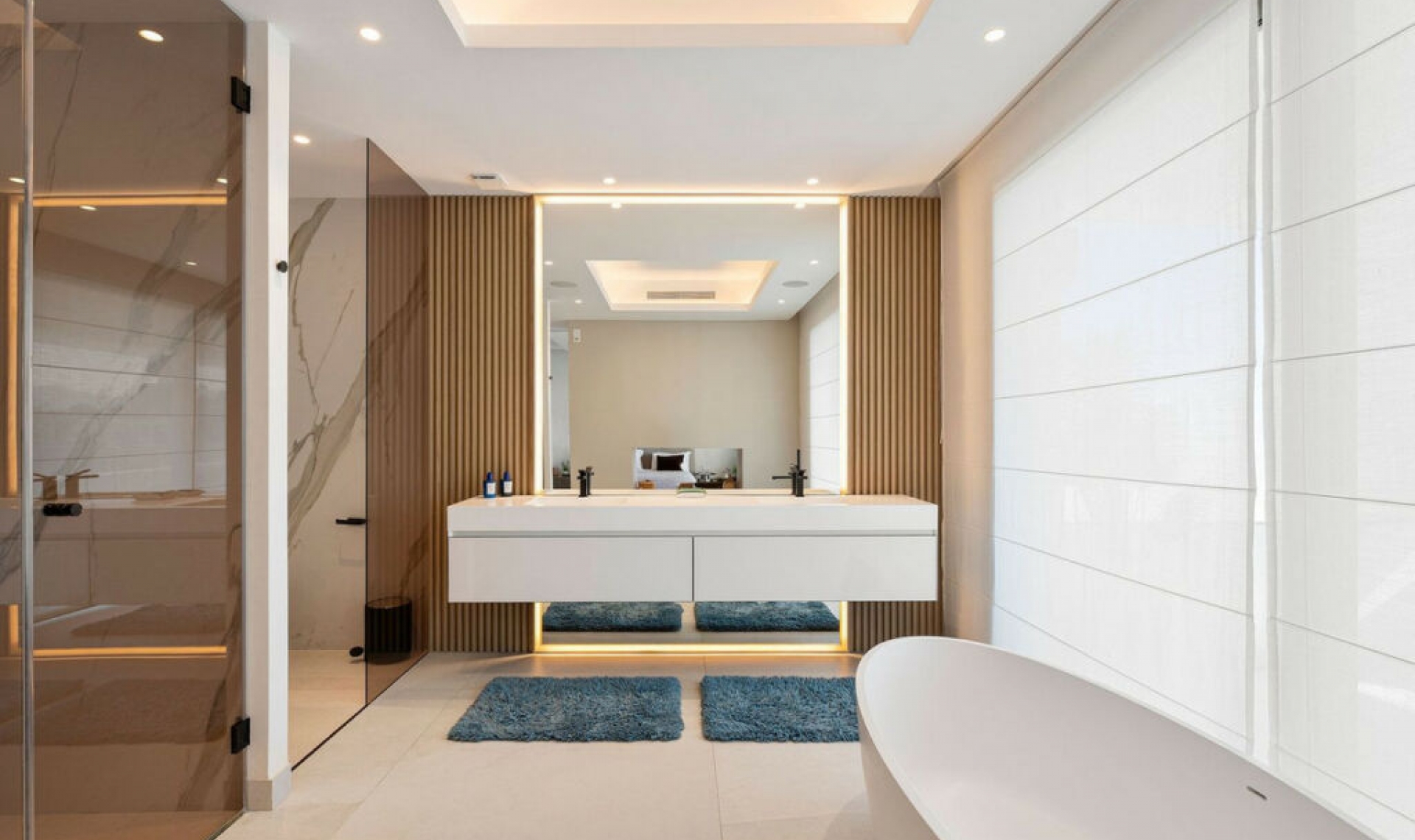 Resale - House -
Nueva Andalucía