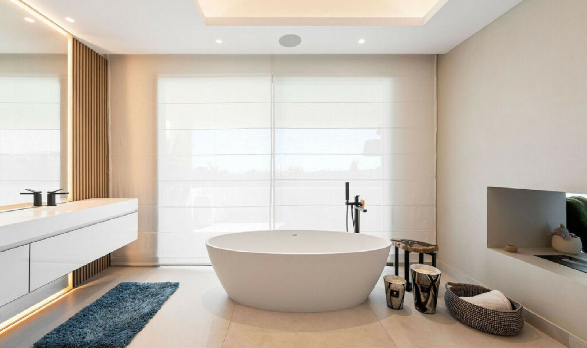 Resale - House -
Nueva Andalucía