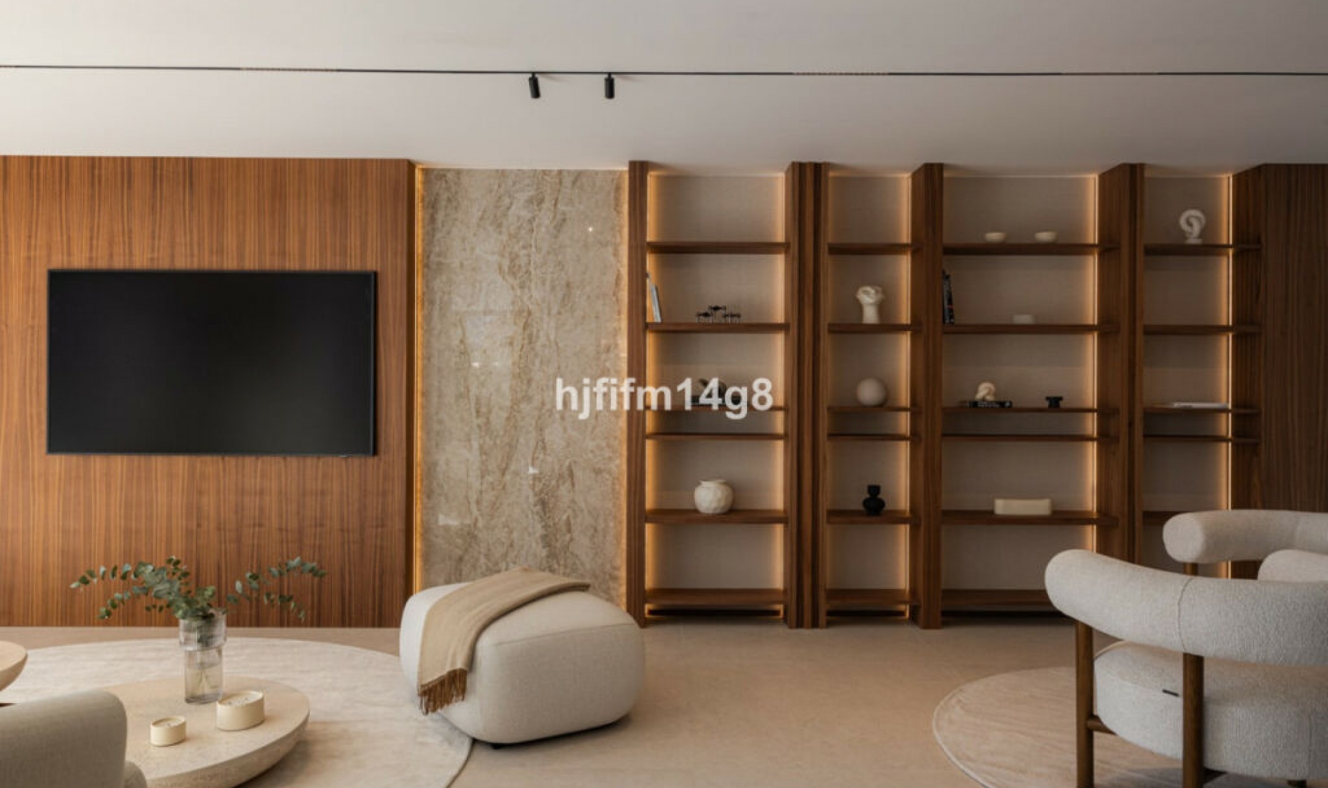 Resale - House -
Nueva Andalucía