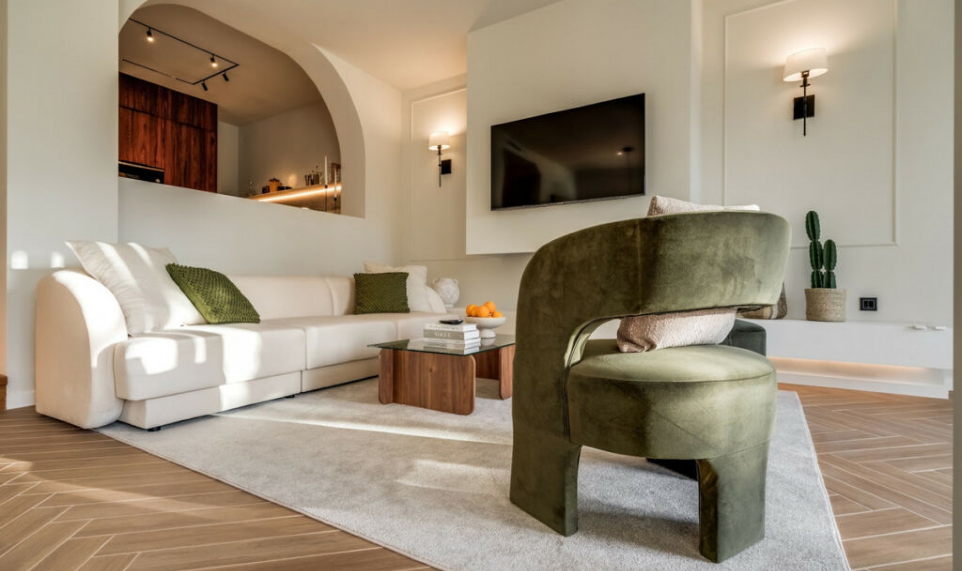 Resale - House -
Nueva Andalucía