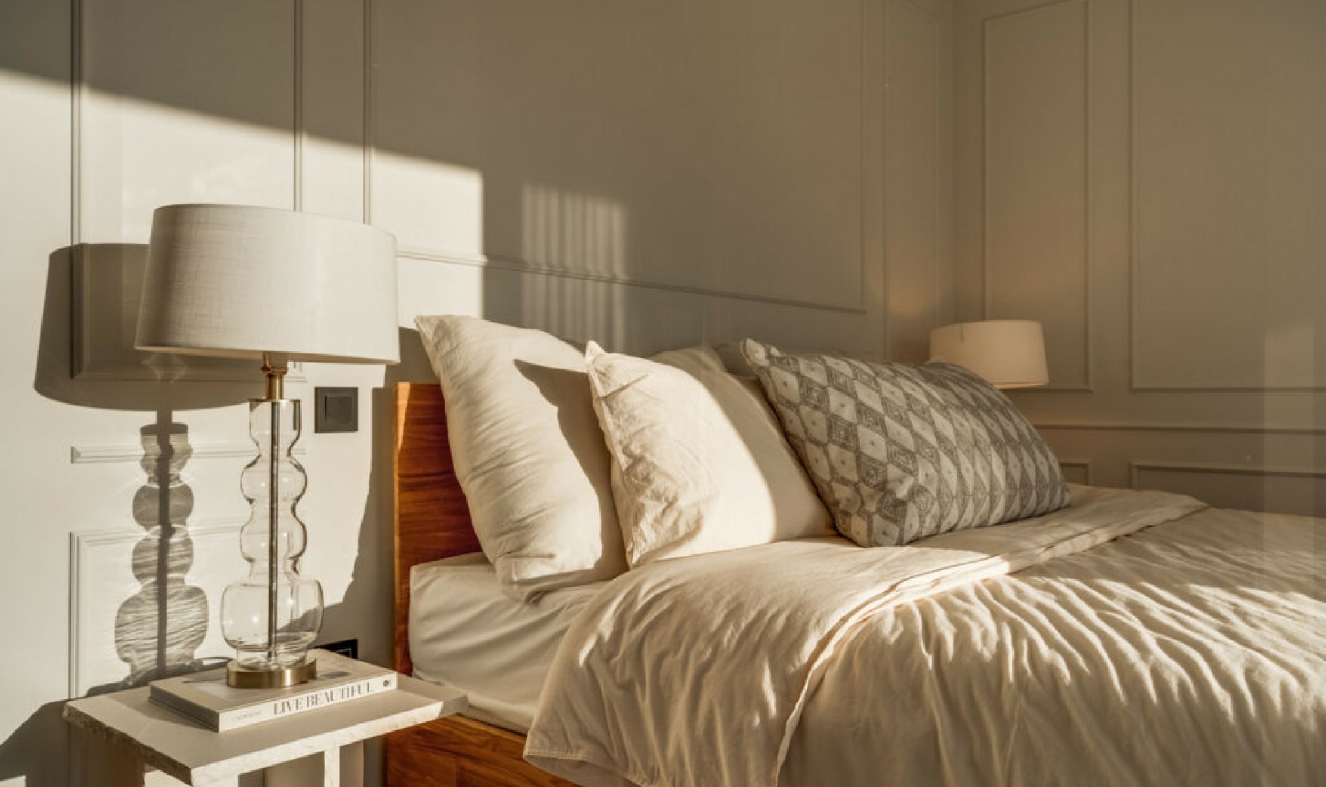 Resale - House -
Nueva Andalucía