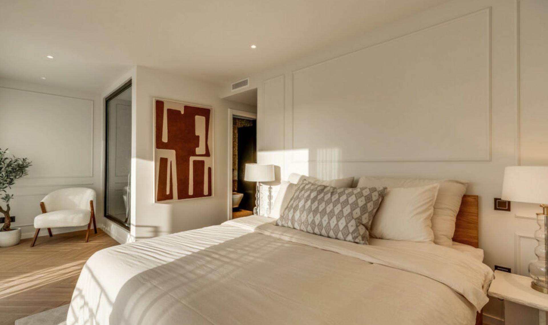 Resale - House -
Nueva Andalucía