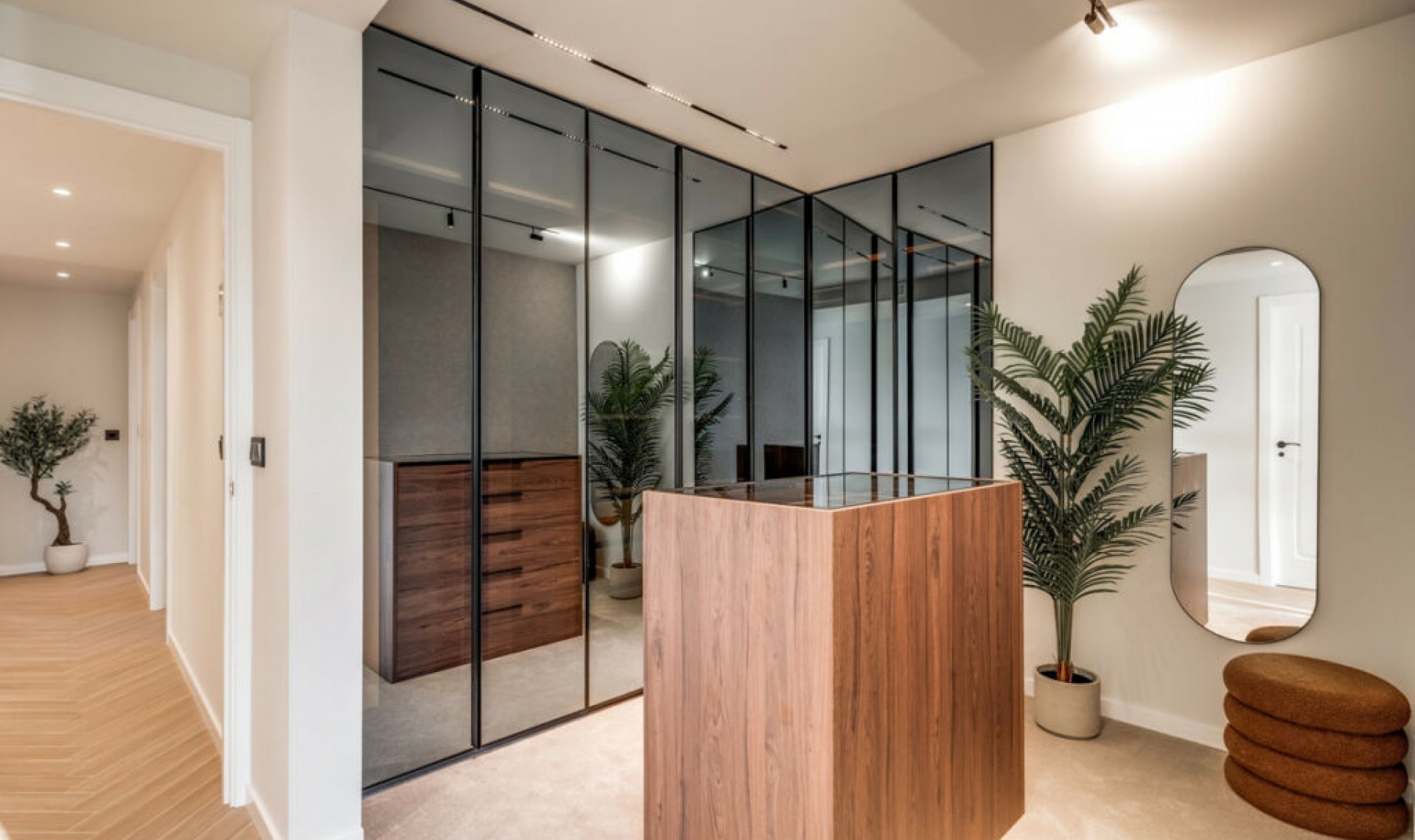 Resale - House -
Nueva Andalucía