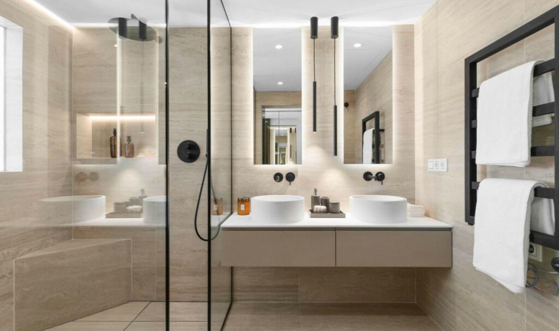 Resale - House -
Nueva Andalucía